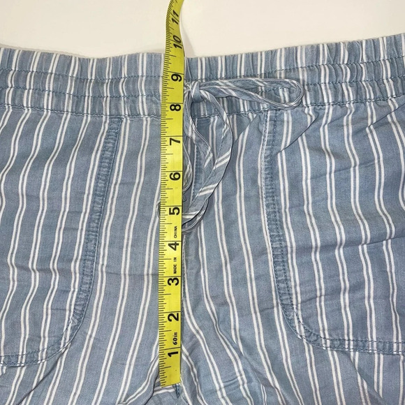 Calvin Klein Blue & White Striped High Rise Pull-on Fabric Shorts 6 Women’s - Picture 8 of 12